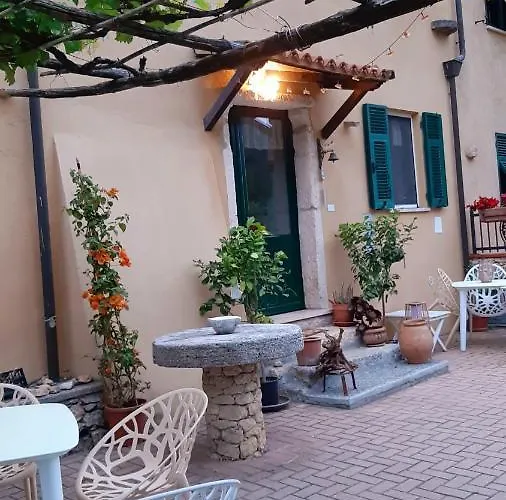 Alveare * Finale Ligure