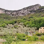 Alveare Finale Ligure